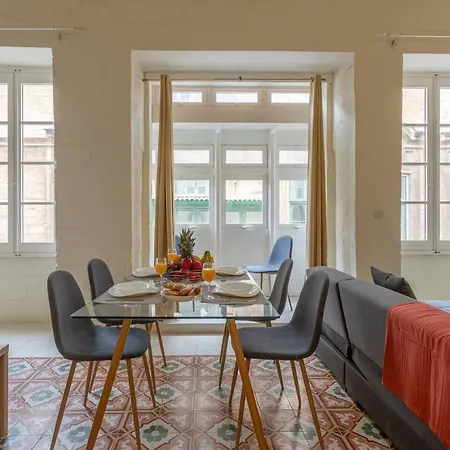 Apartment Heart Of Historic - Cityapartmentstay Valletta