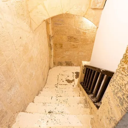 Apartment Heart Of Historic - Cityapartmentstay Valletta