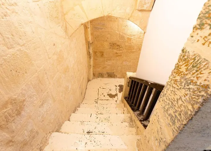 Apartment Heart Of Historic - Cityapartmentstay Valletta